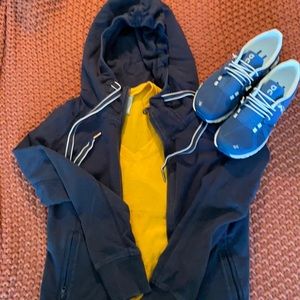 Distressed navy lululemon hooded jacket sz8